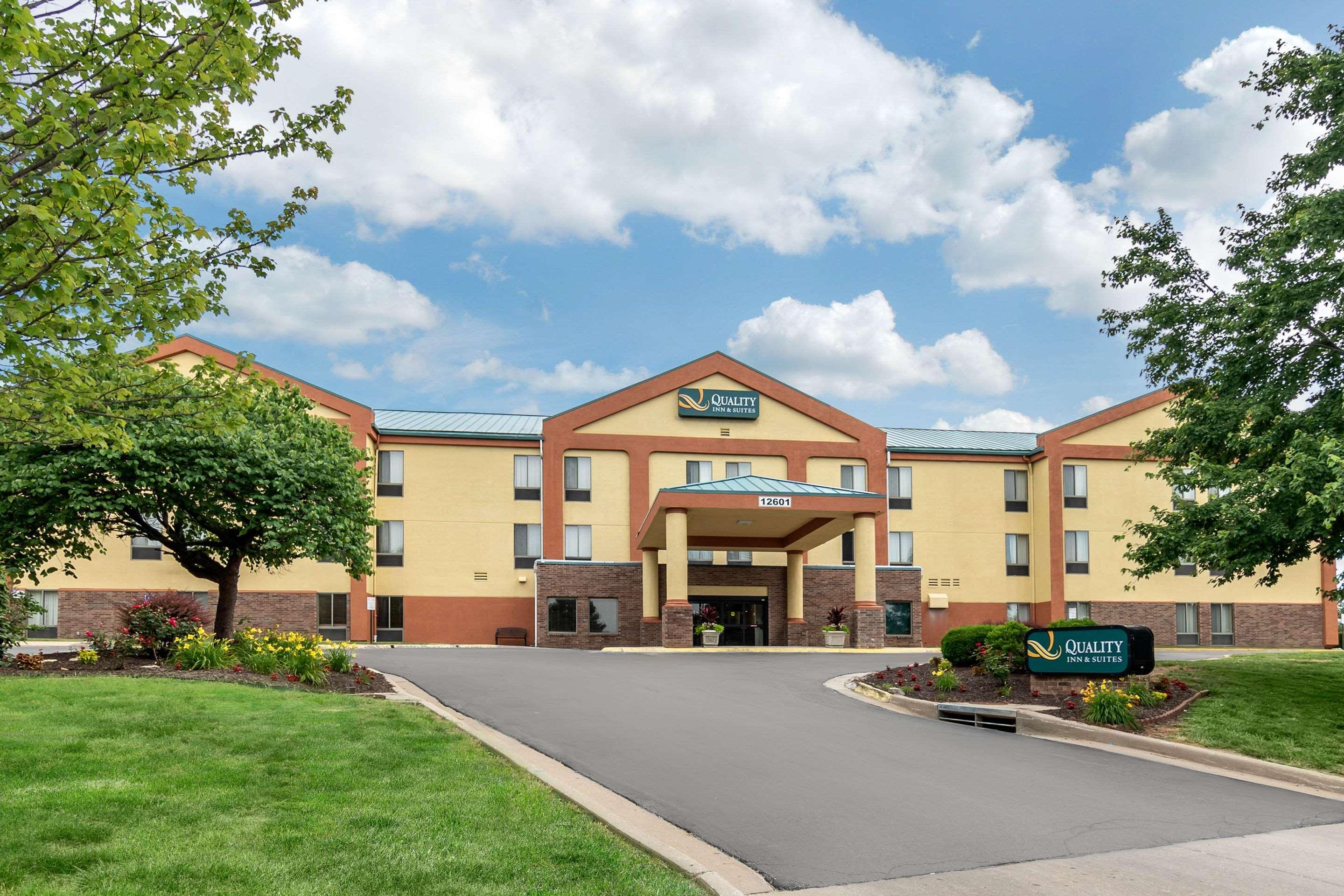 Quality Inn & Suites Lenexa Kansas City Exteriör bild